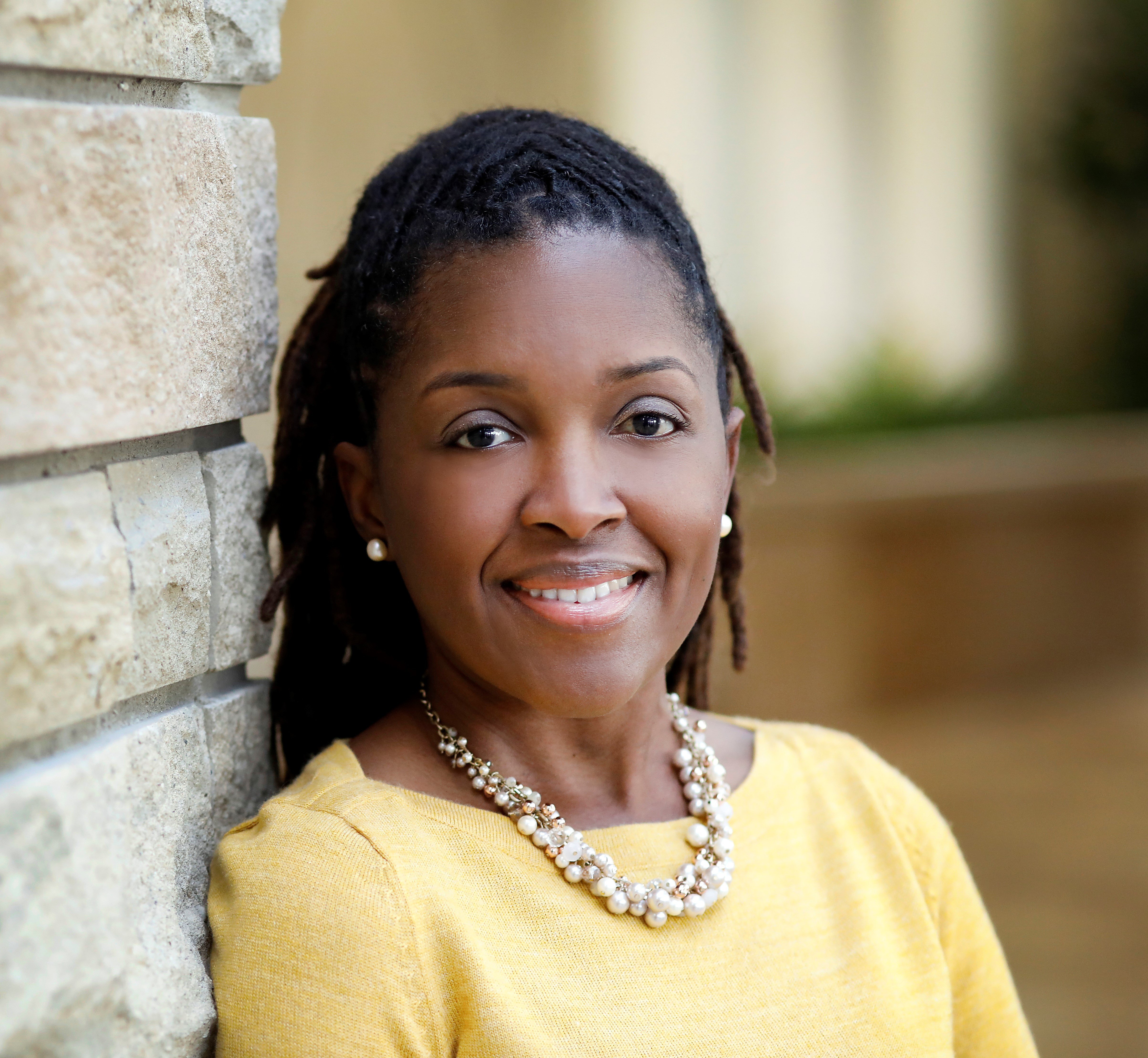 Candace Smith-King, MD headshot.